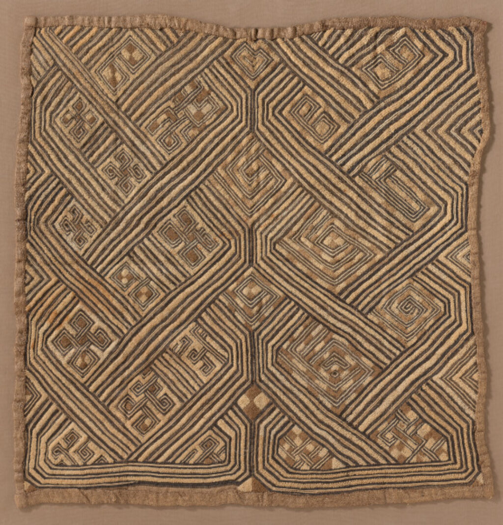 Prestige Cloth with Thick Pile and “Double Knot” Design