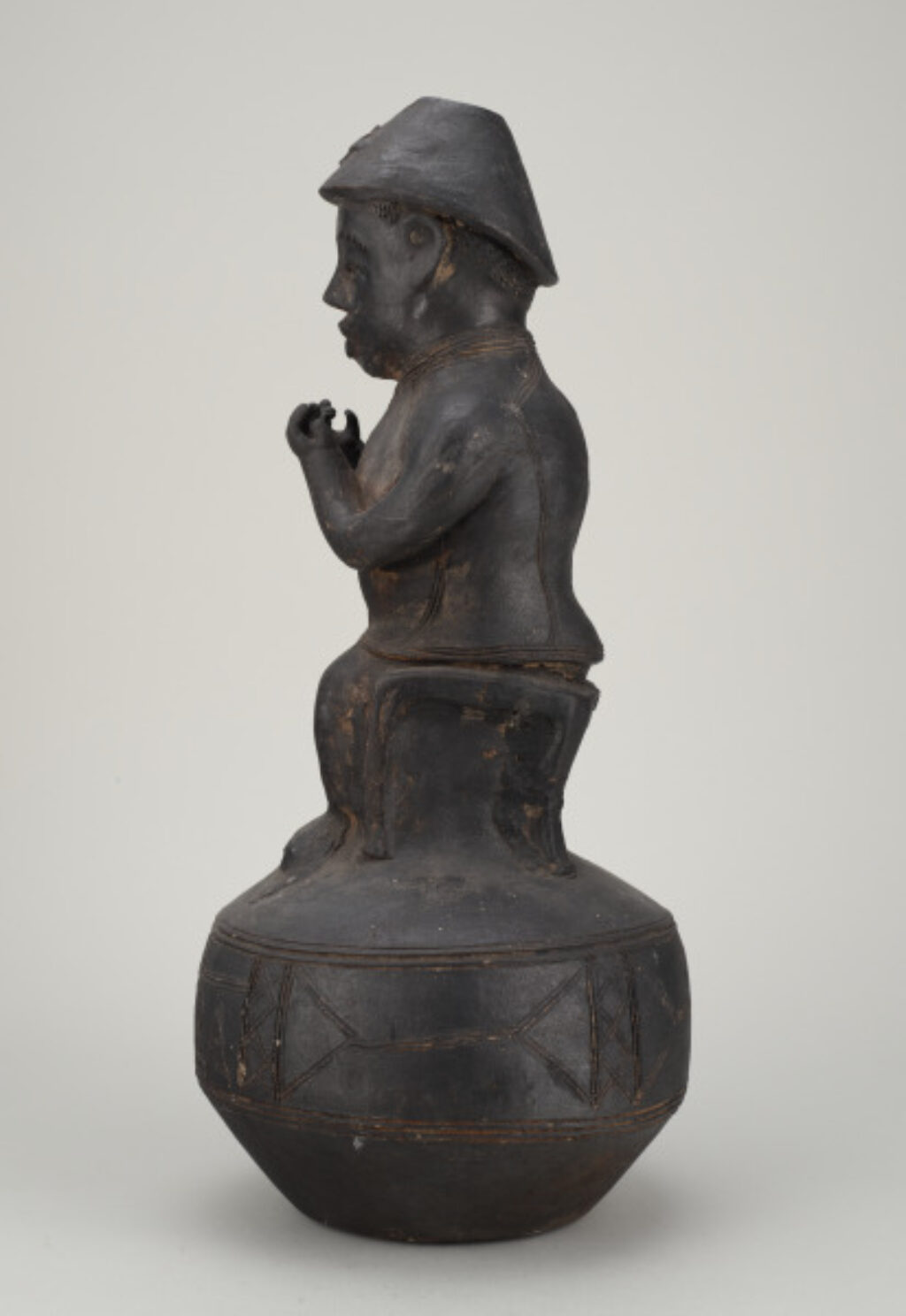 Vessel with Human Figure - Image 5