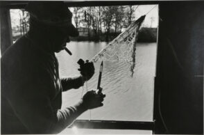 Fisherman ‘Butter’ Fields Weaving Fishnet, Mississippi
