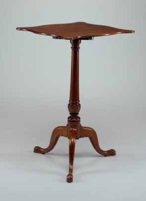 Tilt Top Stand