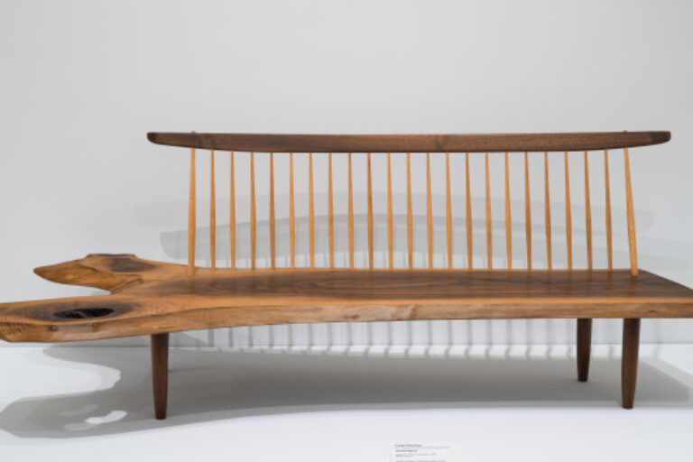 ‘Conoid’ Bench