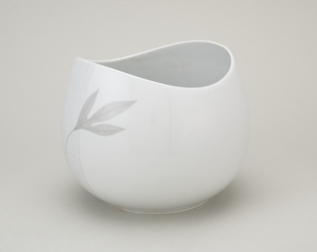 “Golden Oak” Vase - Image 5