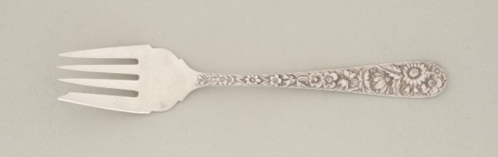 “Repousse” Salad Fork - Image 1