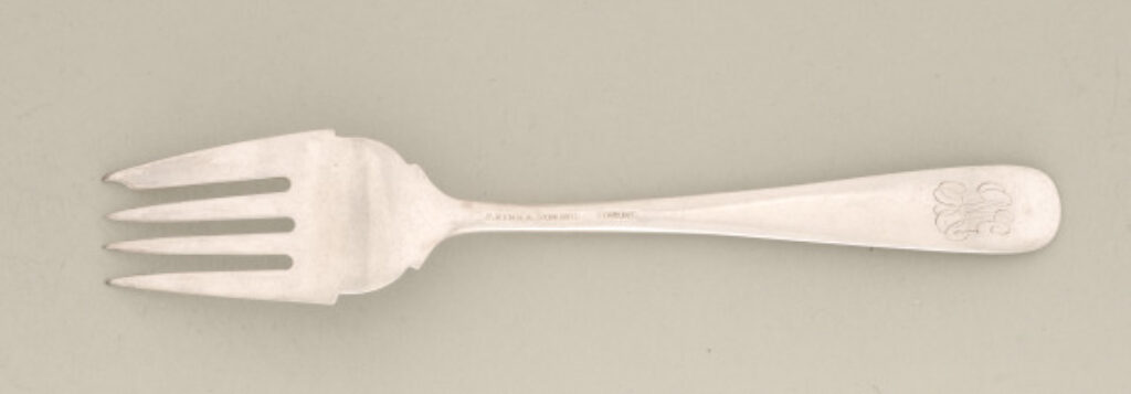 “Repousse” Salad Fork - Image 3