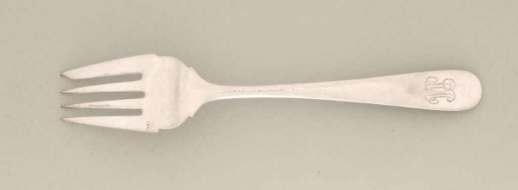 “Repousse” Salad Fork - Image 3