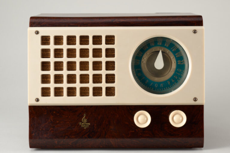 Radio