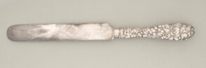 “Chrysanthemum” Dessert Knife