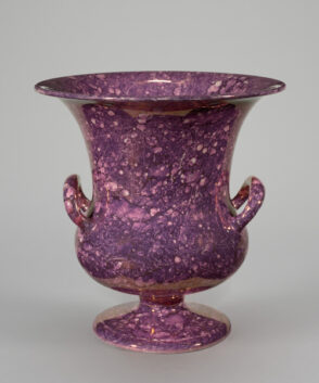 Urn