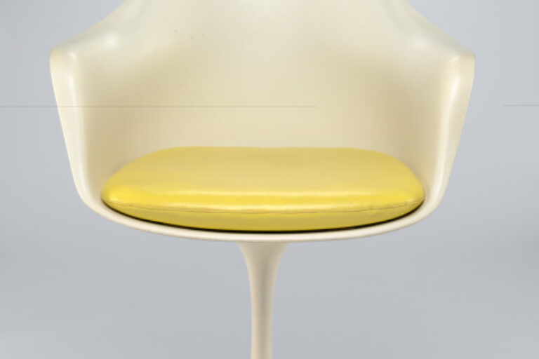 Tulip Armchair