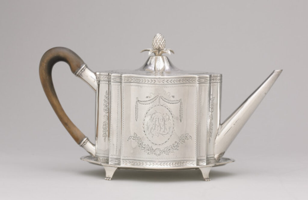 Teapot with Stand - Image 5