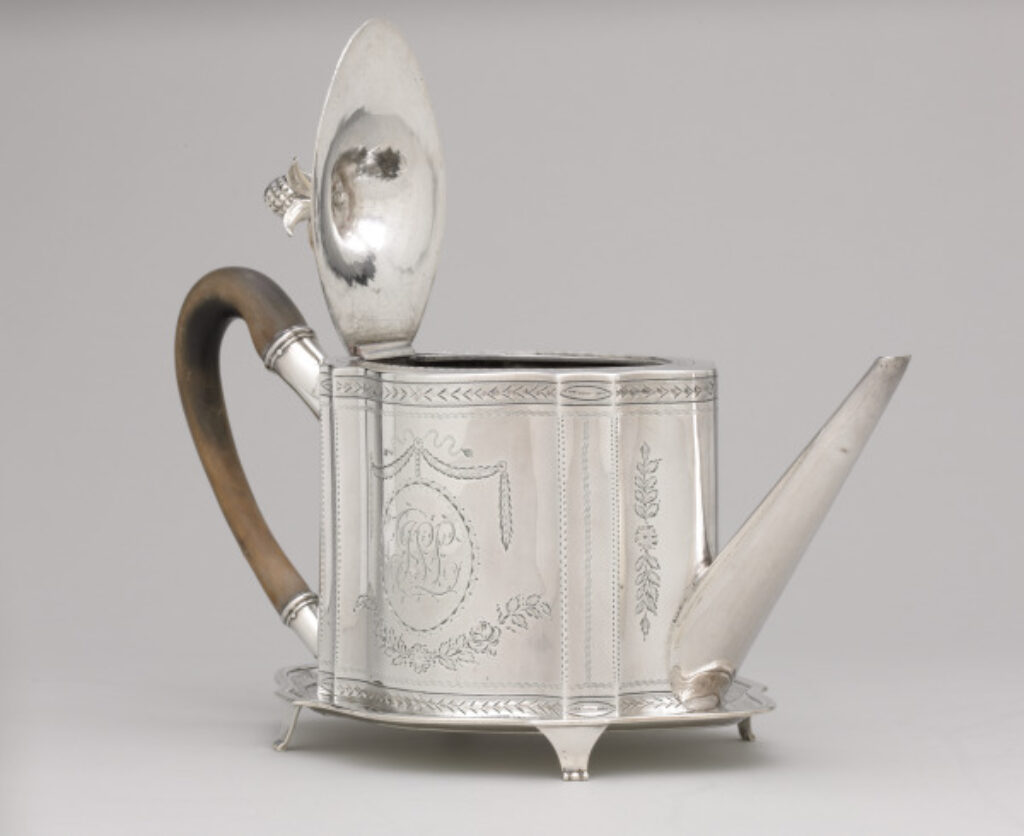 Teapot with Stand - Image 2