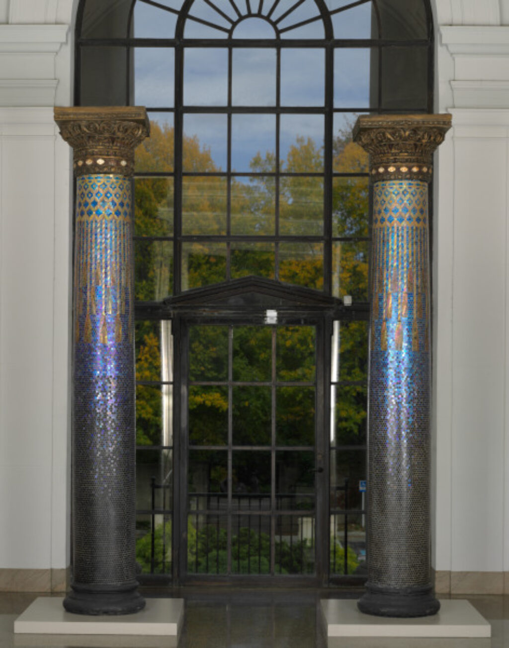 Mosaic Column - Image 3