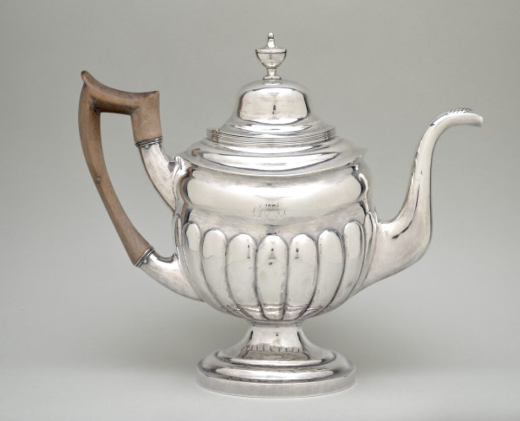 Teapot - Image 1