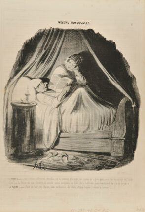 Le Mari (lisant): “nous étions mollement étendus sur la mousse odorante, les rayons de la lune perçaient les branches du Saule agité par la Brise du soir. Enivrés d’amour nous lançions au Ciel des Sermens qui retombaient dans nos coeurs.” La femme (à part): Peut-on lire ces choses avec un bonnet de coton, et une boule comme la sienne!…..