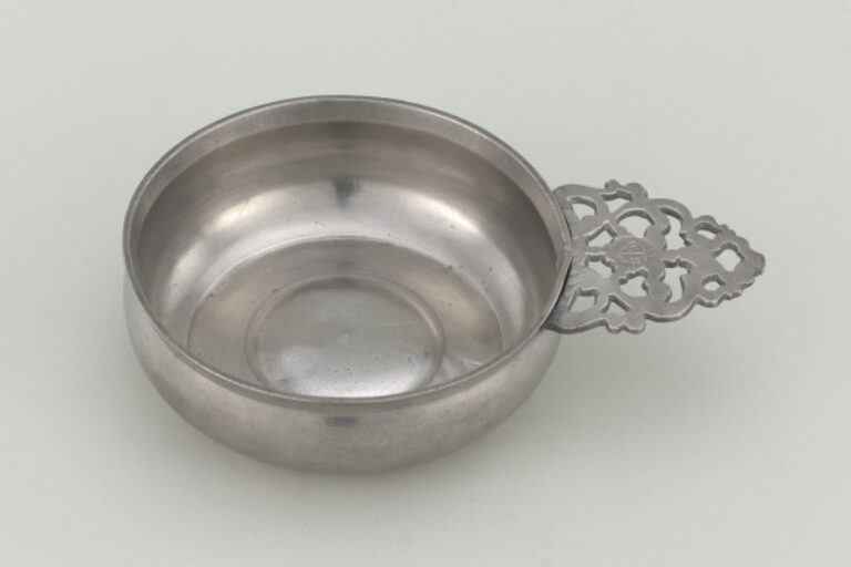 Porringer