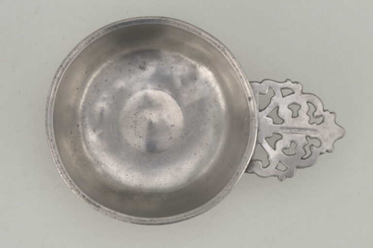 Porringer