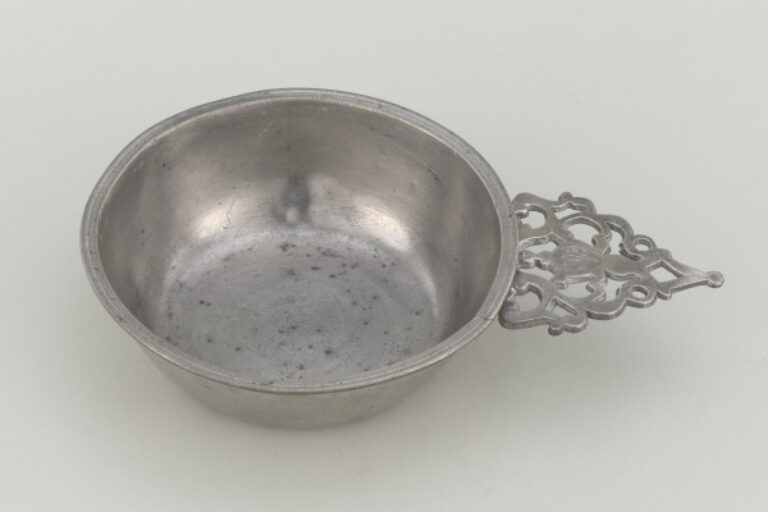 Porringer