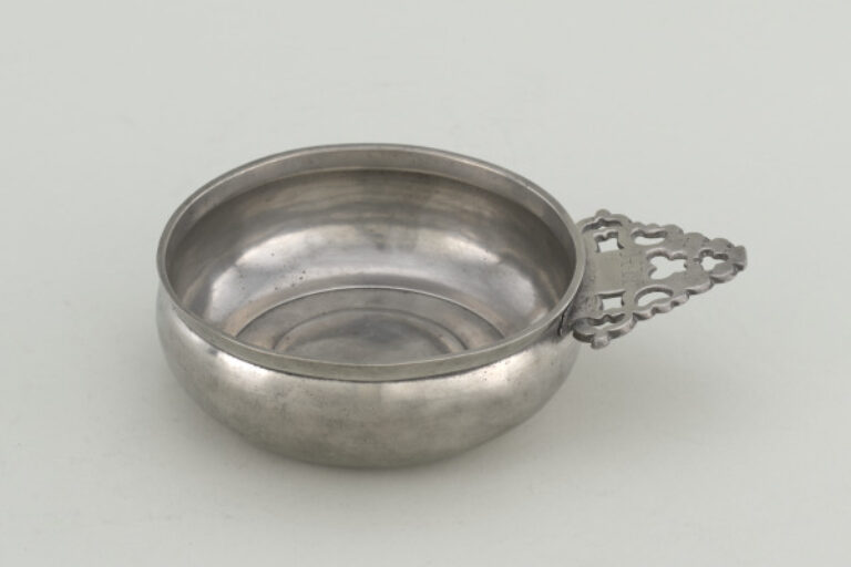 Porringer