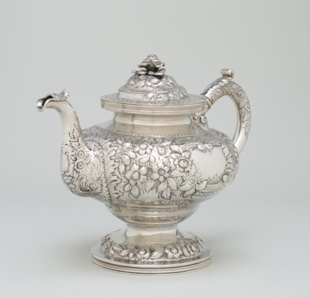 Teapot - Image 4