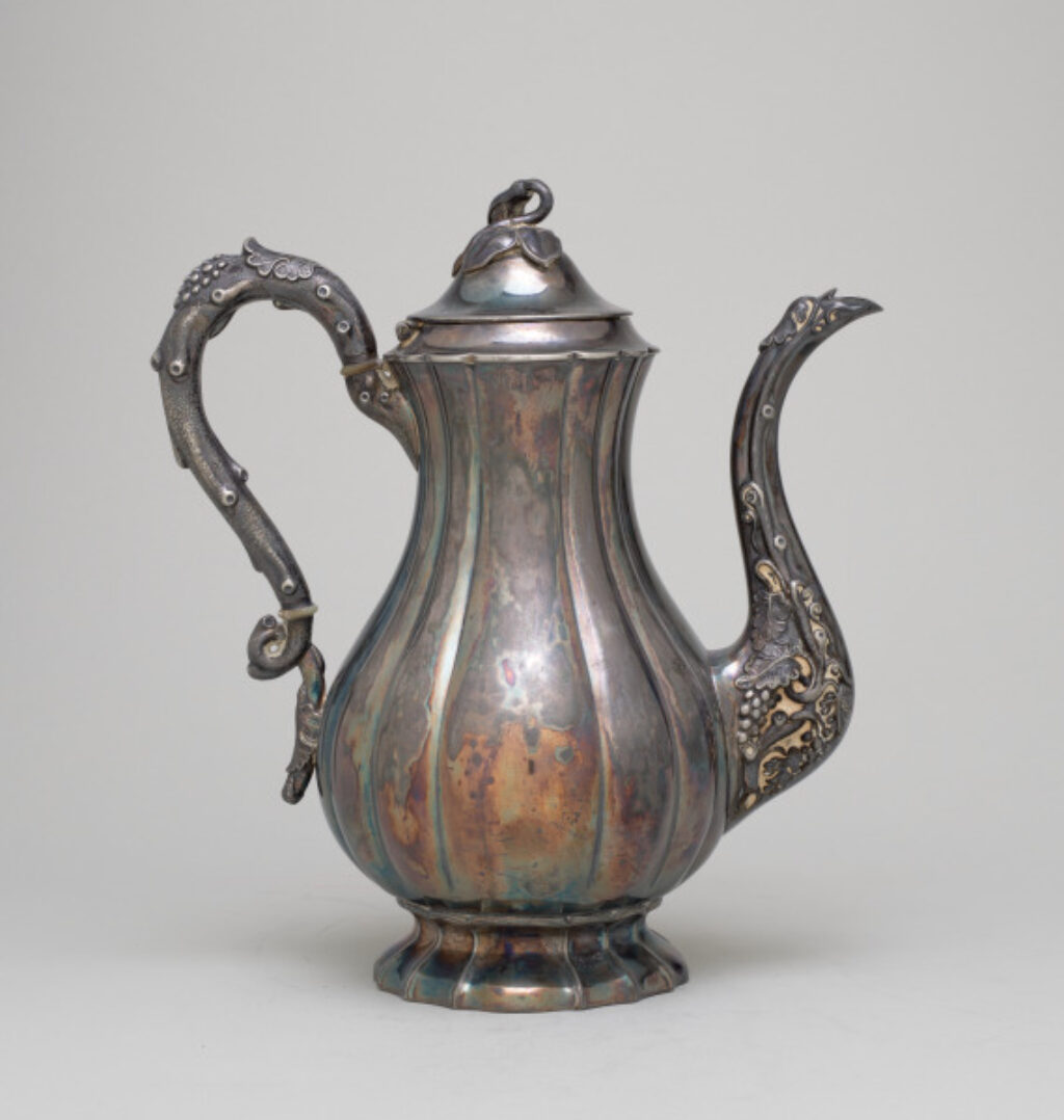 Teapot - Image 4