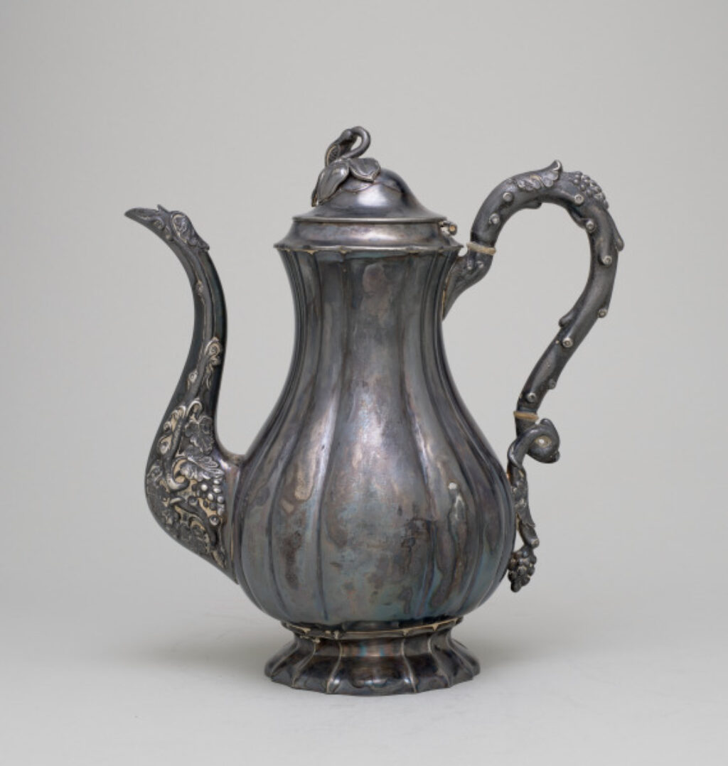Teapot - Image 3
