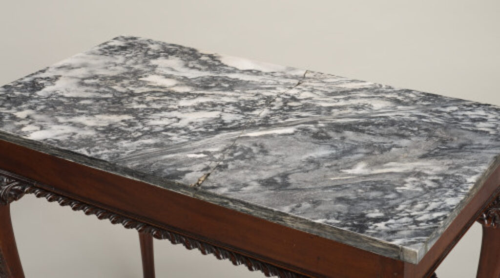 Mixing Table - Image 6