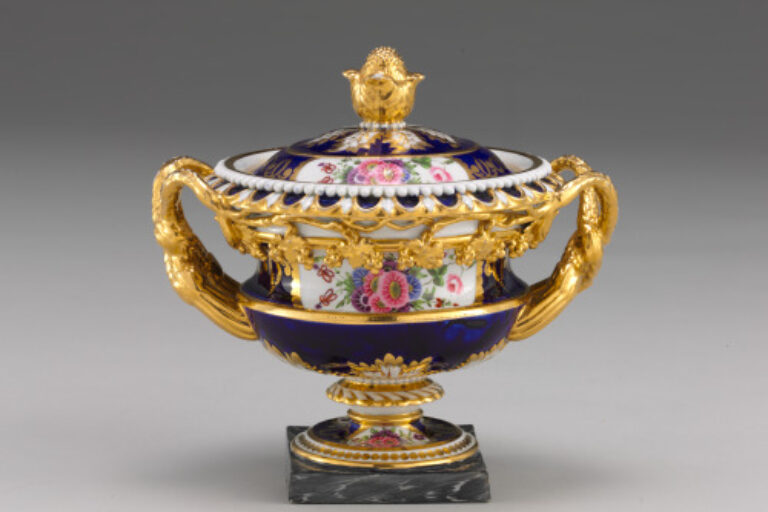 Sauce Tureen and Cover