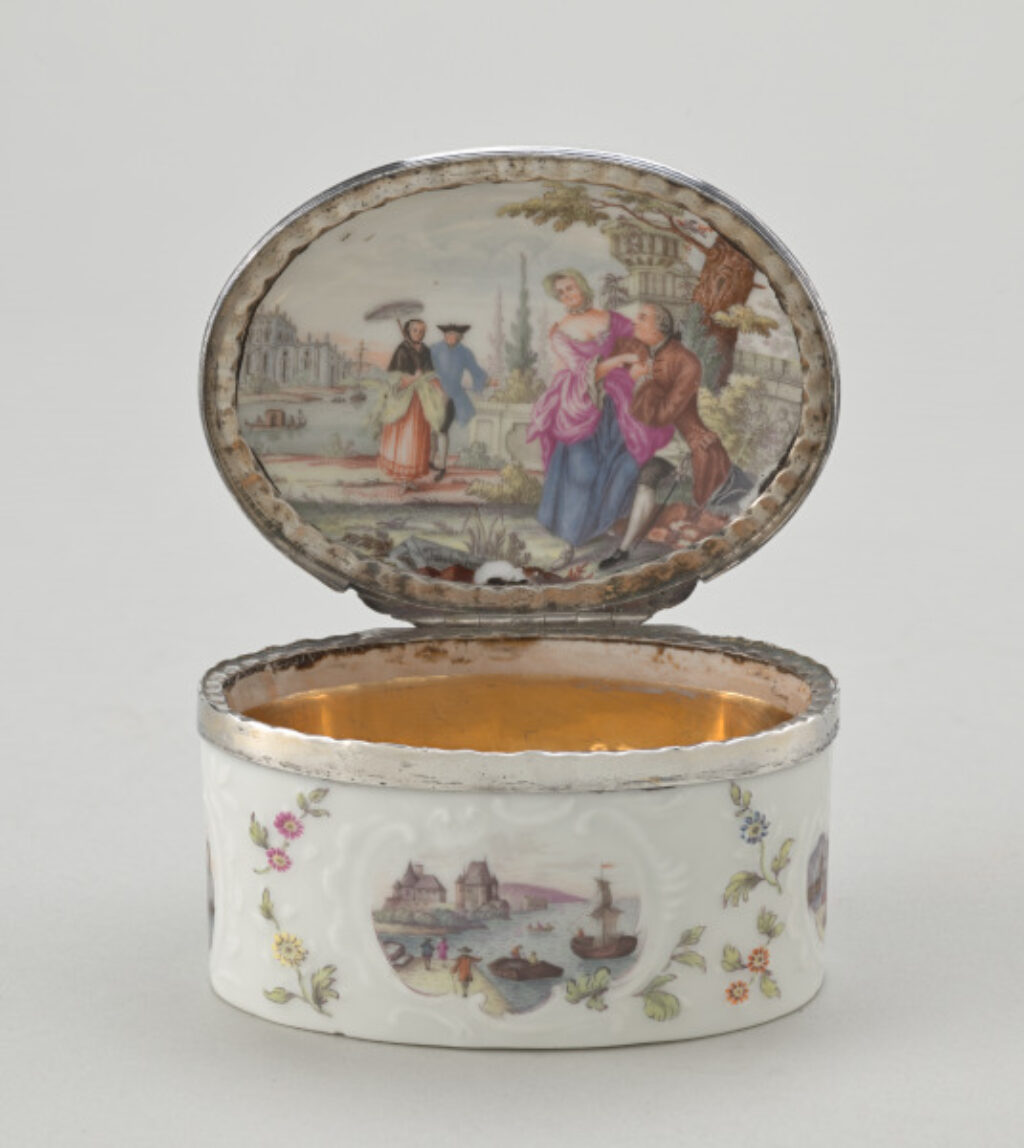 Oval Snuffbox - Image 5