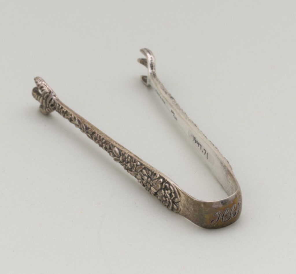 “Baltimore Rose Pattern” - Image 2