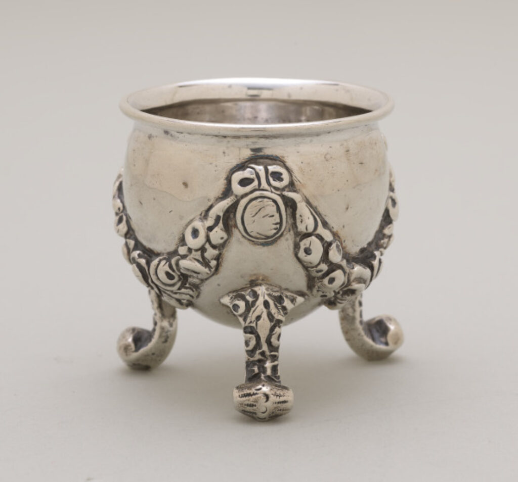 Salt Cellar - Image 6