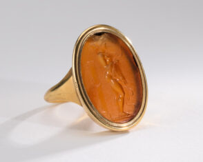 Signet Ring