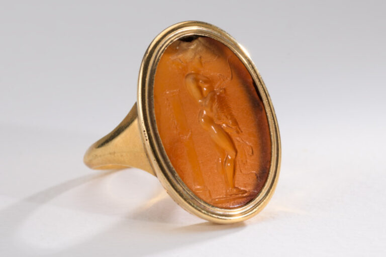 Signet Ring
