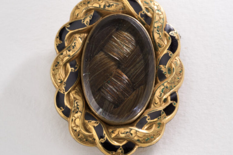 Mourning Brooch