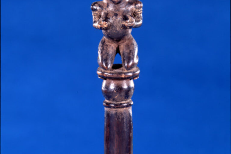 Fly Whisk Finial (Nsesa)