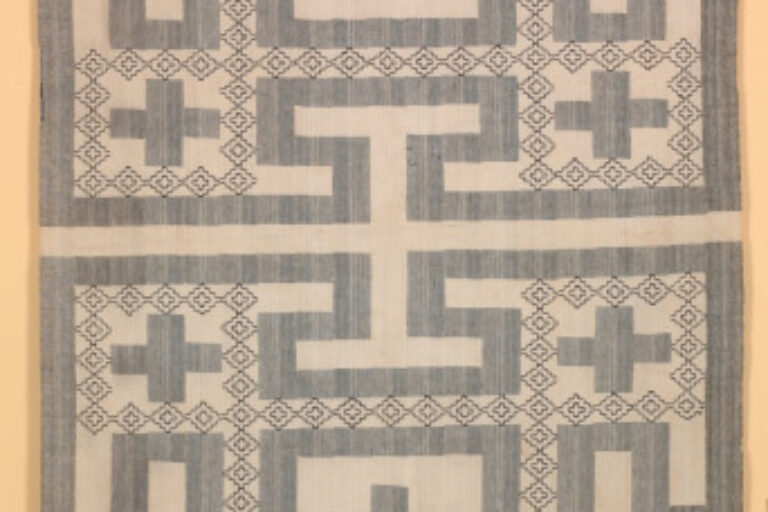 Blanket/Furnishing Cloth (Kpokpo)