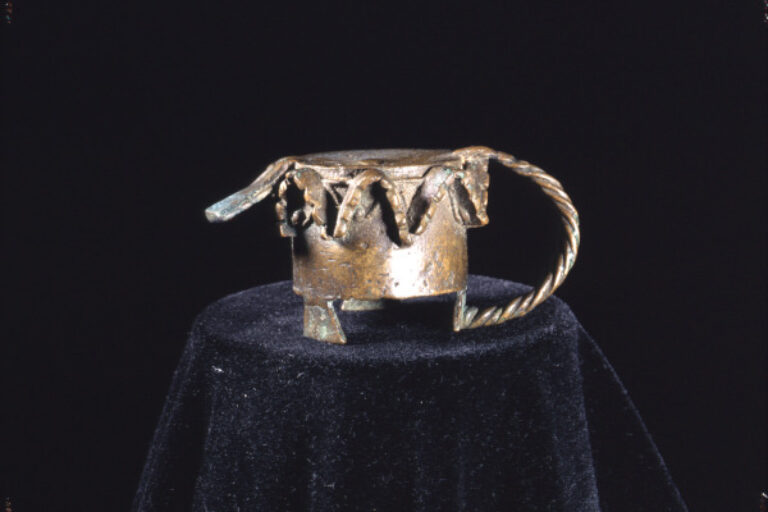 Gold-Dust Weight (Abrammuo)