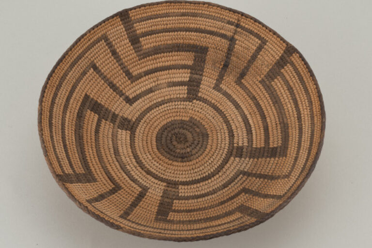 Bowl-Shaped Basket with Maze Design