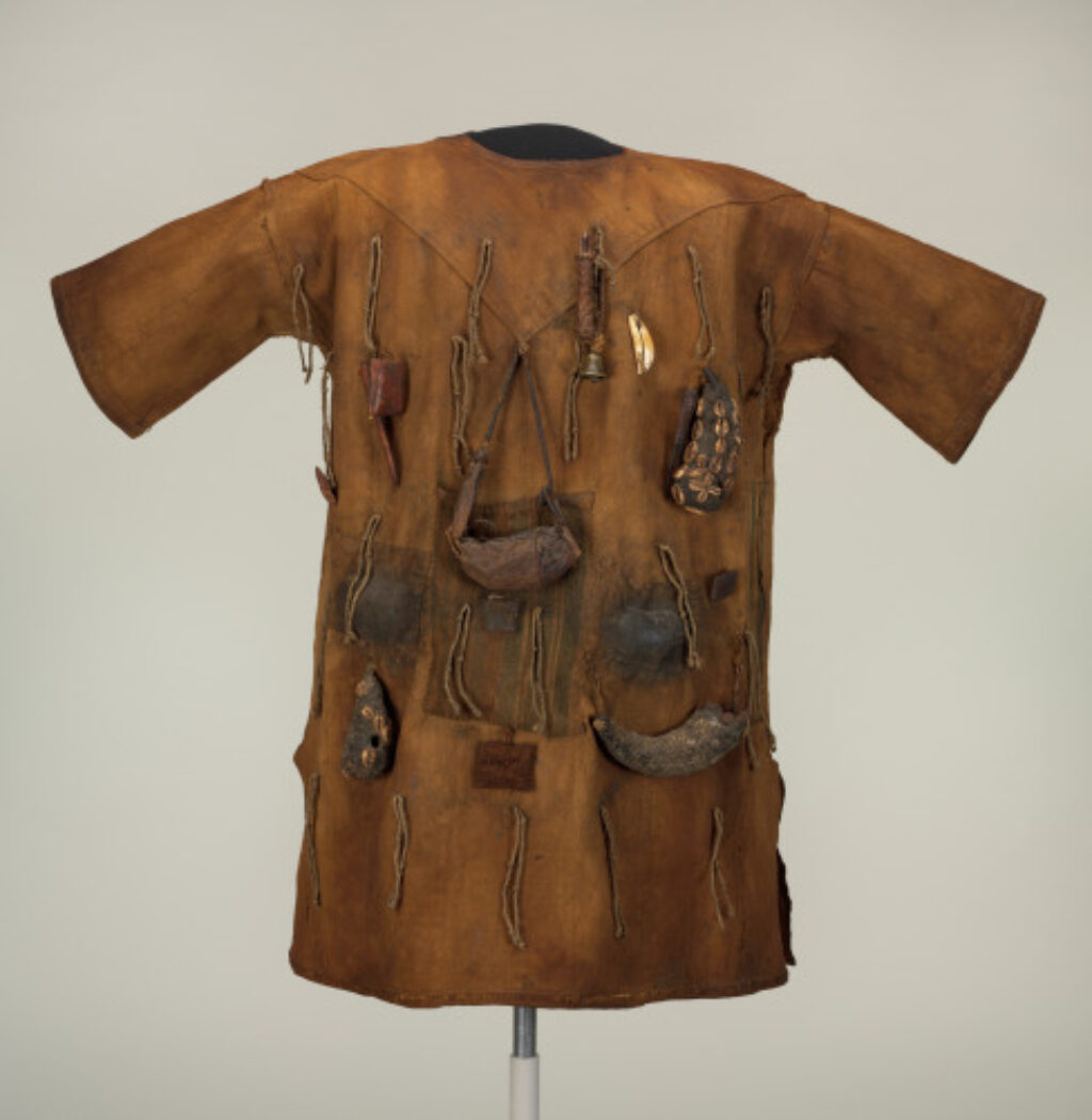 Hunter’s Tunic (Donsodileke) - Image 1