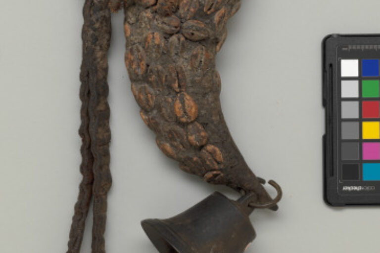 Costume Attachment for Hunter’s Tunic