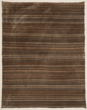 Warp patterned cloth