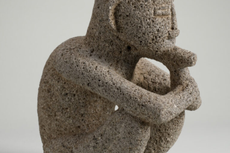 Figure of a shaman (Sukia)