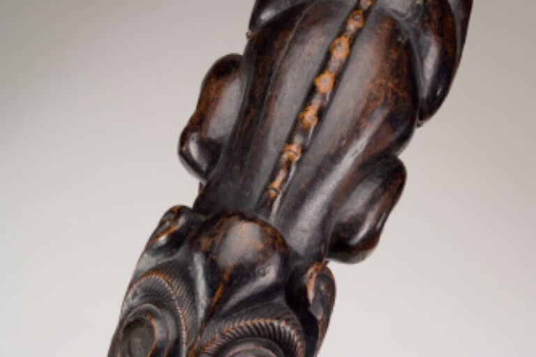 Anthropomorphic Lizard Figure (Moai Moko)