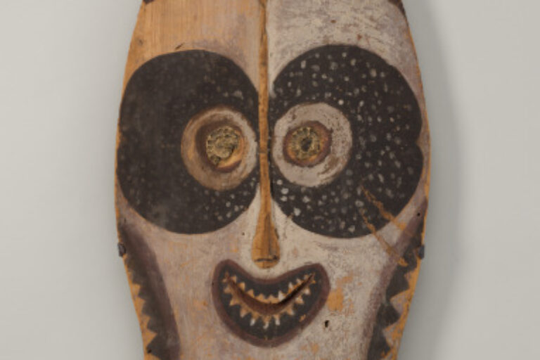 Mask component representing an ancestral male clan leader (kosa:ya)