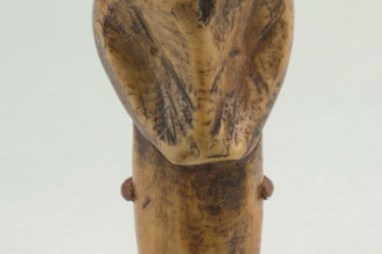 Figurative Bust of the Bwami Society (Iginga)