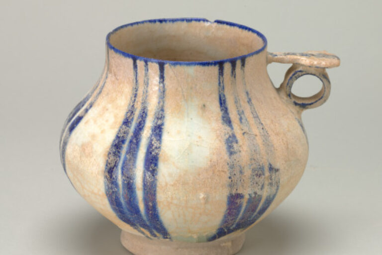 Large One-Handled Cup