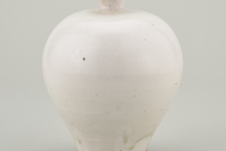 Small-Mouthed Bottle