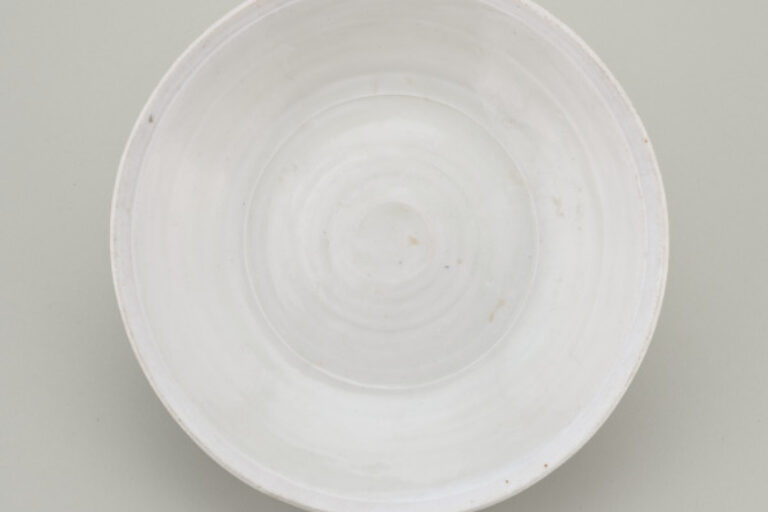 Dish with Molded Petals around Exterior