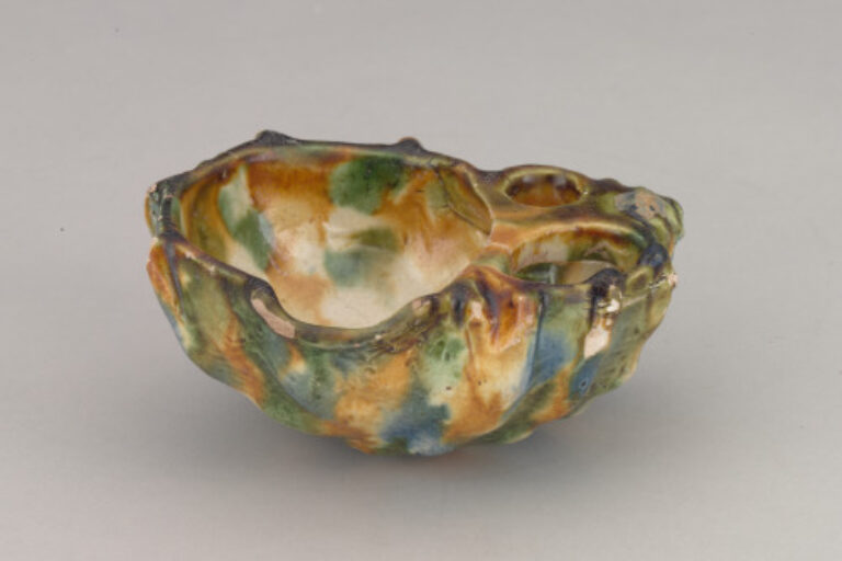 Shell-Form Waterdropper