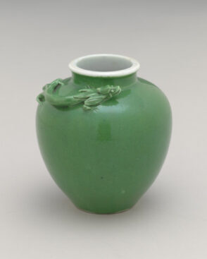 Vase with Dragon on Shoulder