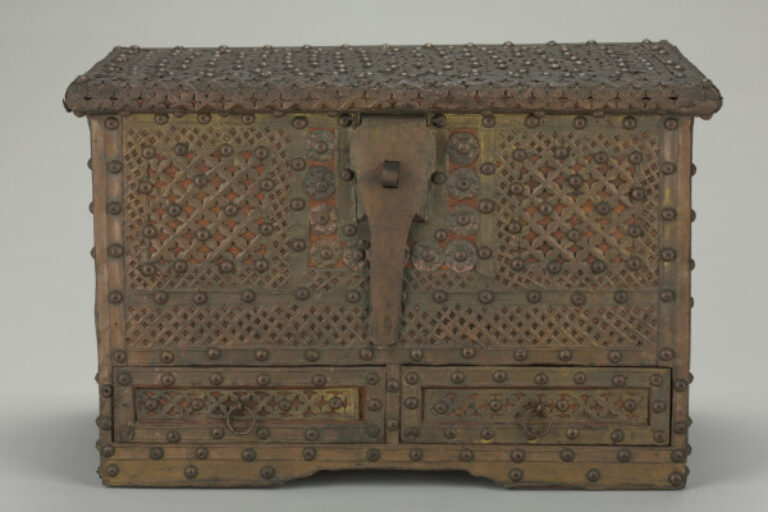 Document Chest